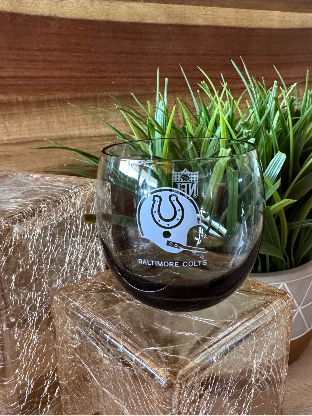 Vintage 1970s Baltimore Colts Smokey Gray Roly Poly Rocks Glass